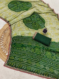 Moss Chiffon Bandhani Printed Saree with Designer Embroiderd Border For Women.